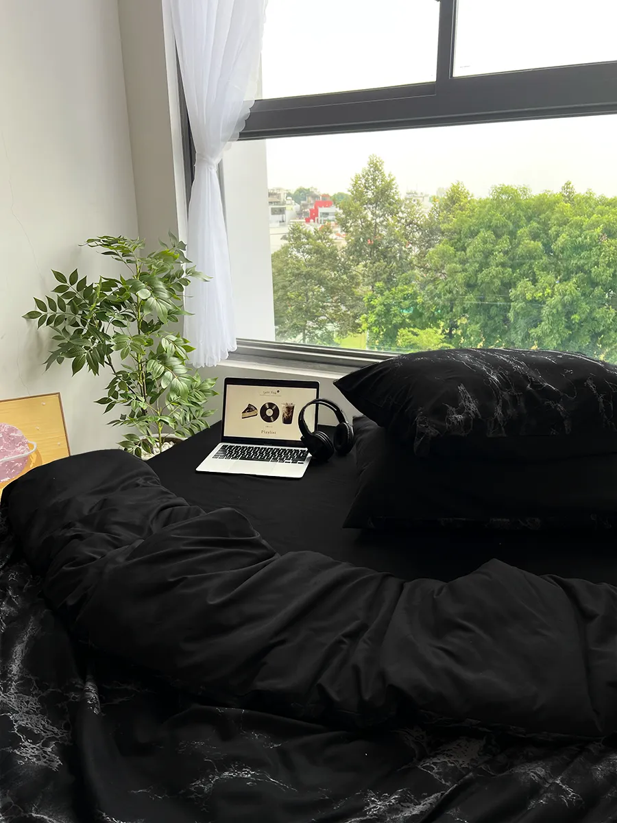 Gối nằm họa tiết Goni Chill Đen Cẩm Thạch